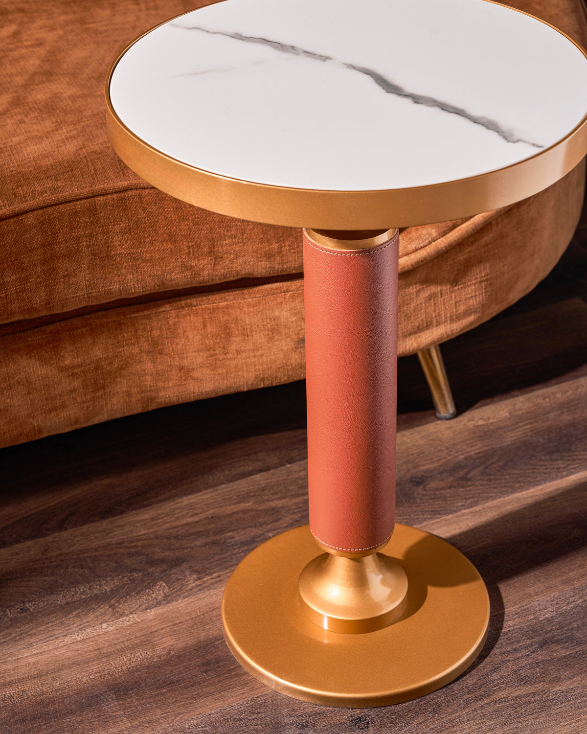 THE COLUMN DRINK TABLE