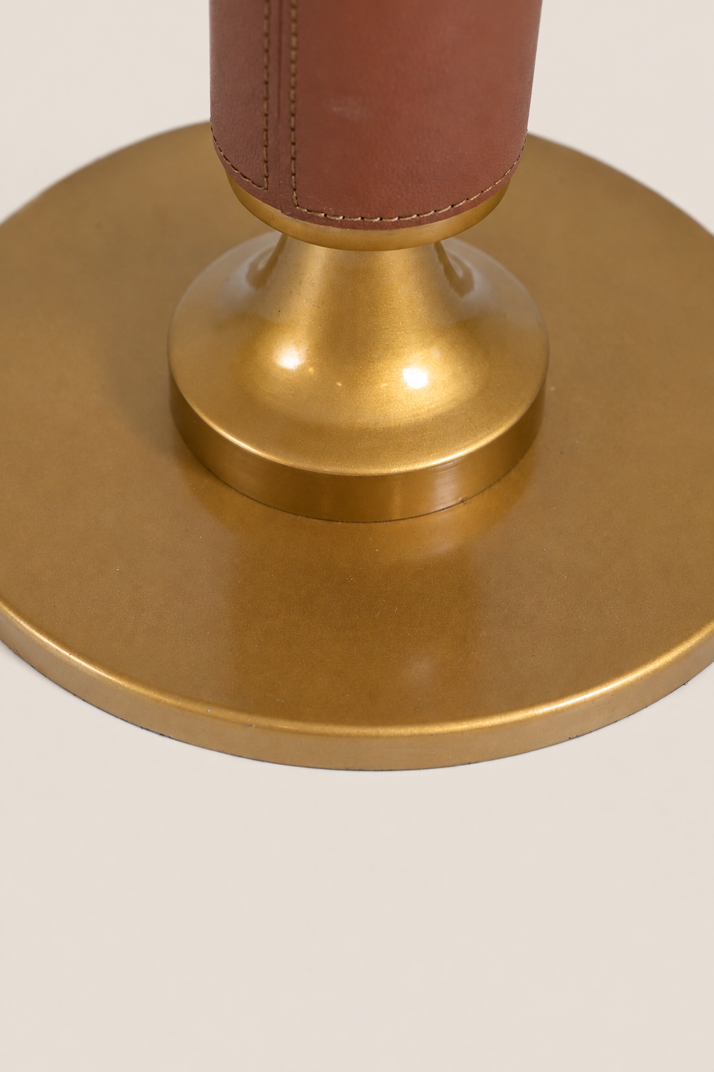 THE COLUMN DRINK TABLE