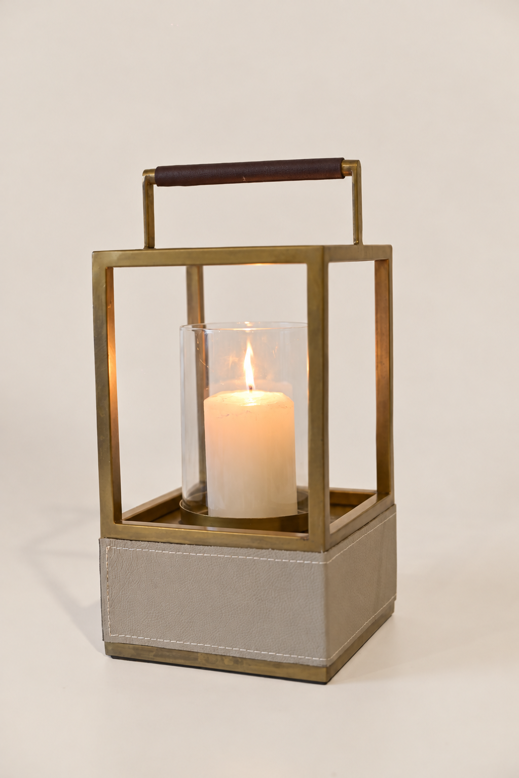 THE FRAME LANTERN
