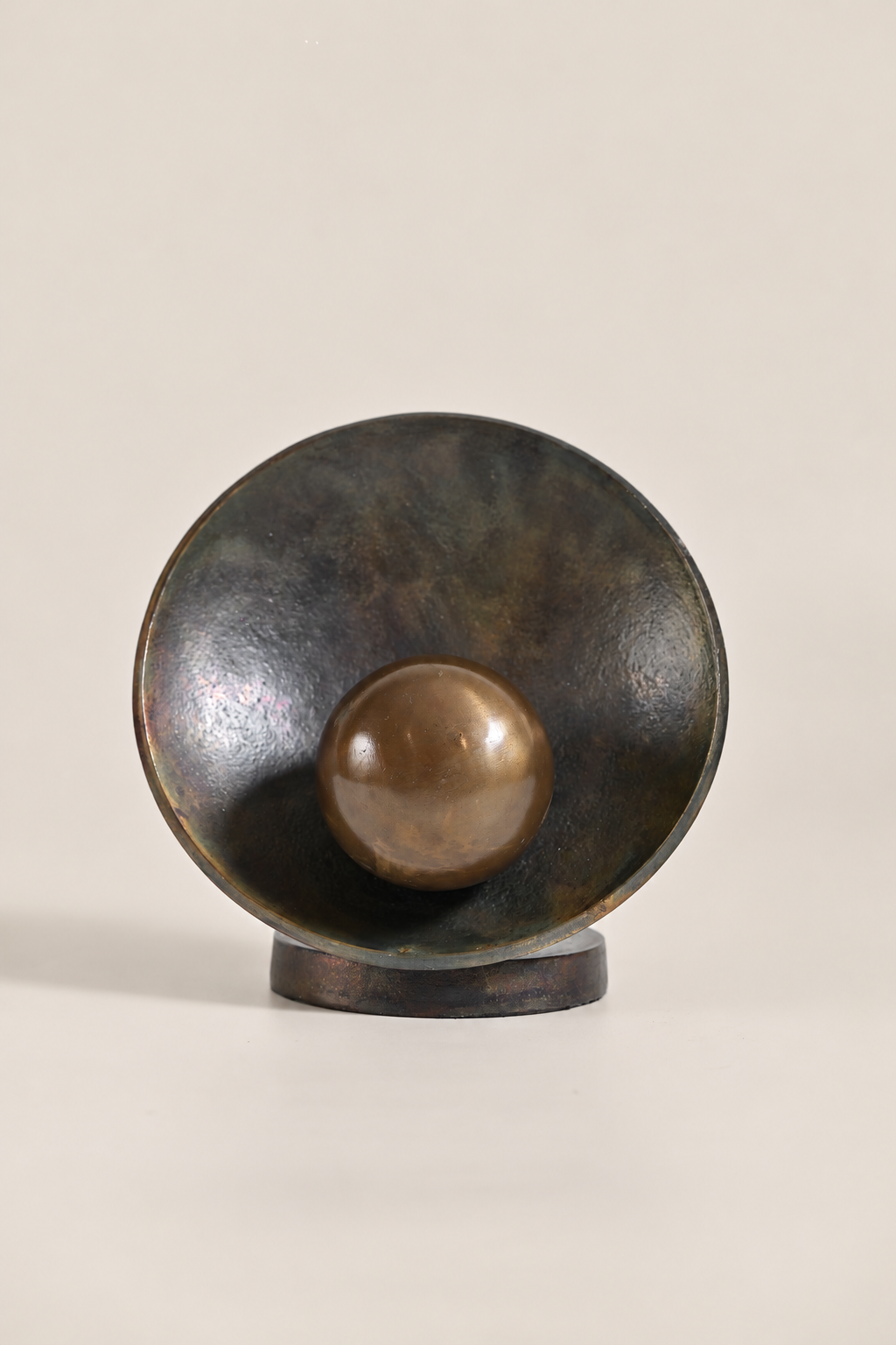 THE ECLIPSE SCULPTURE