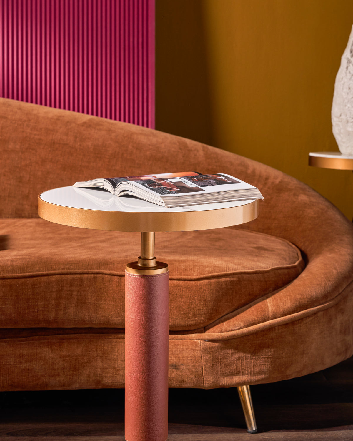 THE COLUMN DRINK TABLE
