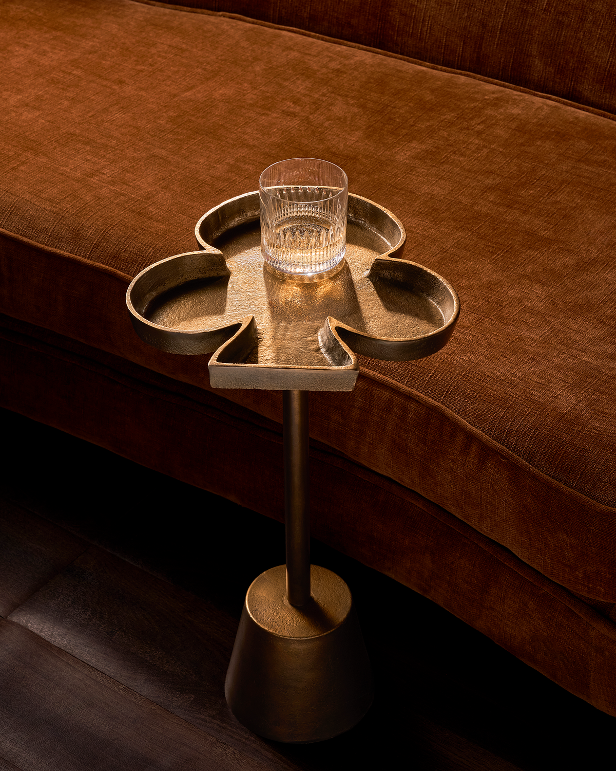 The Club Drink Table